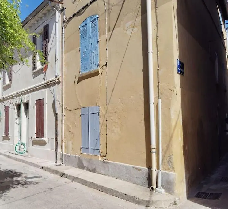 Holiday home Maison Entiere 3 Chambres - Avignon Centre - Ideal Festival France